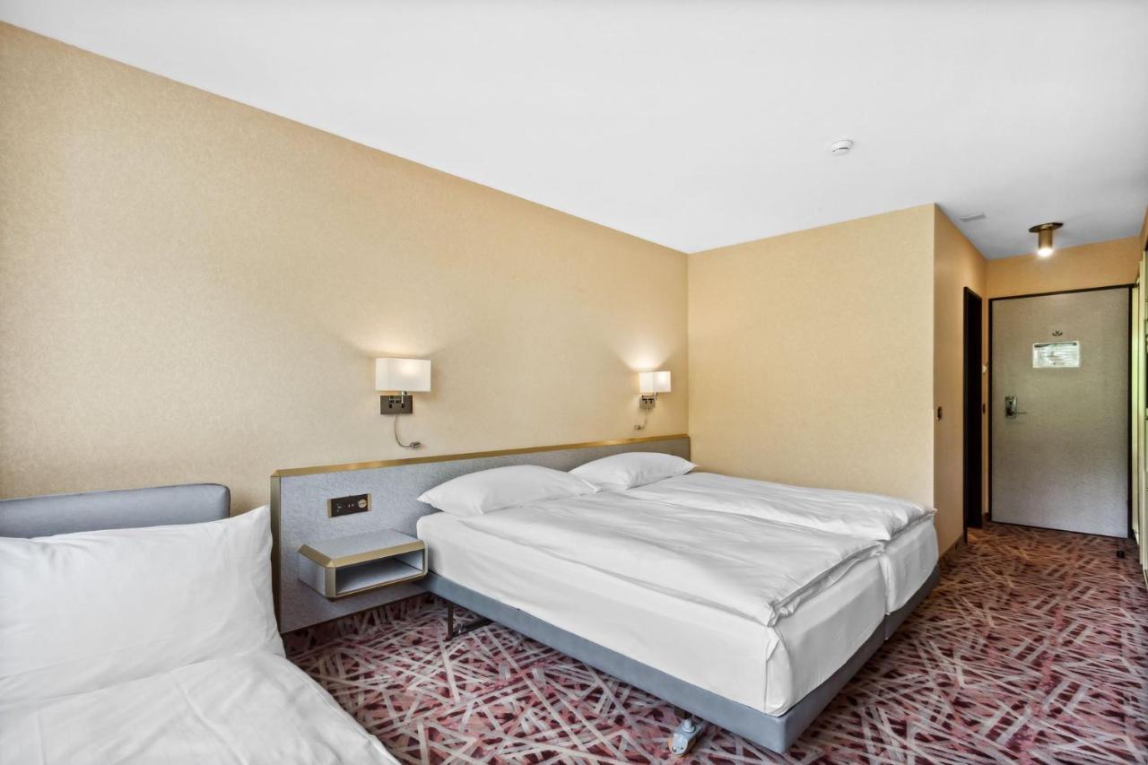 Becozy Au Parc Retro Edition Self-Check-In Rooms & Studios Fribourg Eksteriør billede